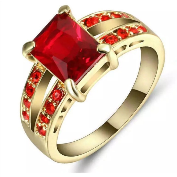 Women’s  Red Ruby Stone Ring (Size 6) Gold plated - Picture 2 of 8
